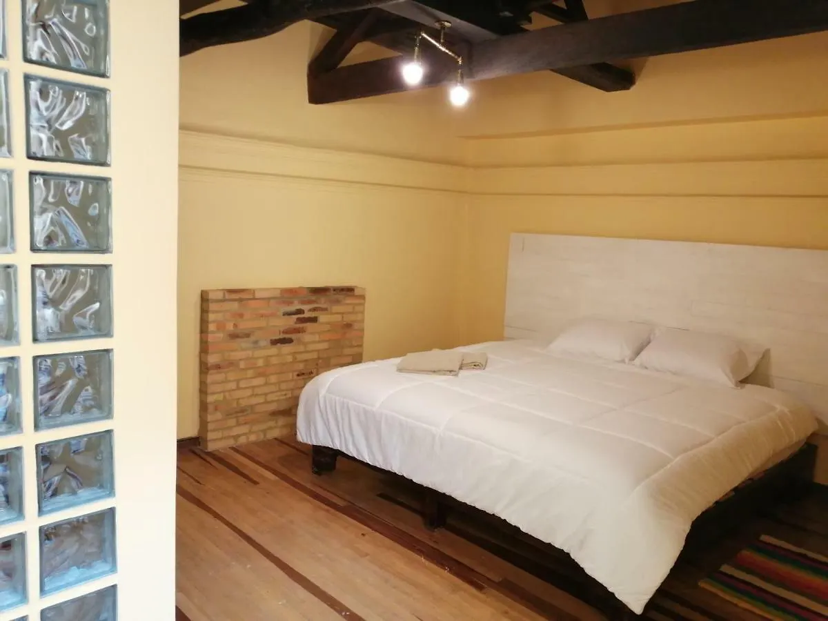 Guest house Astromelia Hostal Bogota Colombia